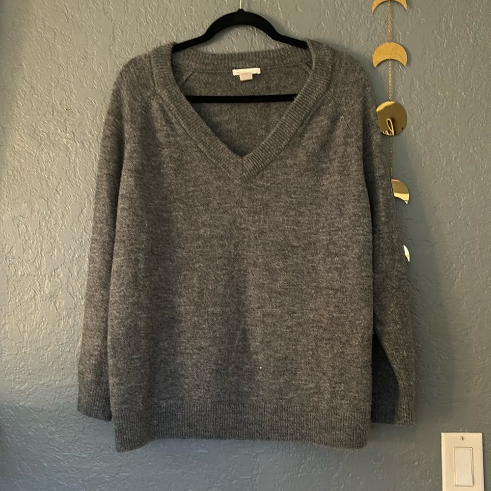 H&M Basic Gray Sweater